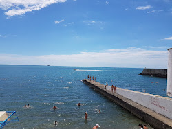 Photo de Blue Wave beach avec plusieurs baies longues