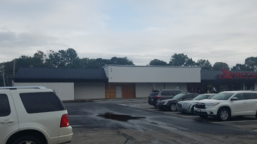 Home Improvement Store «Bargain Outlet», reviews and photos, 630 American Legion Hwy, Roslindale, MA 02131, USA