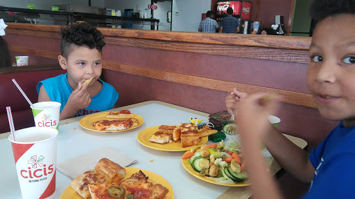 Shopping Mall «Woodforest Shopping Center», reviews and photos, 443 Uvalde Rd, Houston, TX 77015, USA