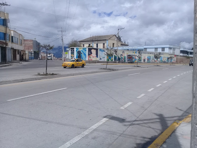 Opiniones de Unidad Educativa La Providencia Riobamba en Riobamba - Escuela
