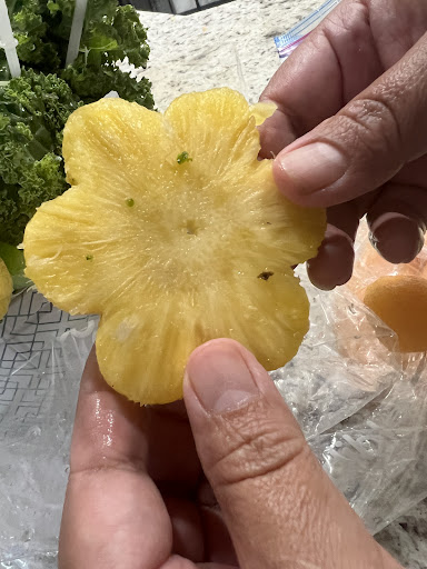 Gift Shop «Edible Arrangements», reviews and photos, 3130 Sugarloaf Pkwy, Lawrenceville, GA 30045, USA