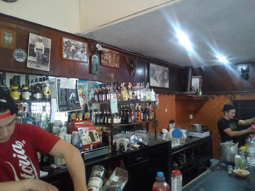 Una Copa Mas Bar