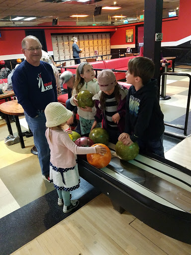 Bowling Alley «AMF Rocklin Lanes», reviews and photos, 2325 Sierra Meadows Dr, Rocklin, CA 95677, USA