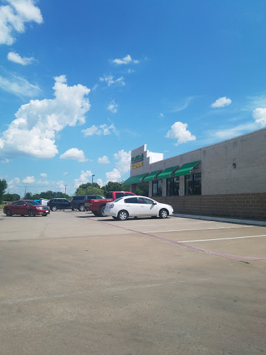 Liquor Store «Fossil Creek Liquor», reviews and photos, 1900 Western Center Blvd, Fort Worth, TX 76131, USA