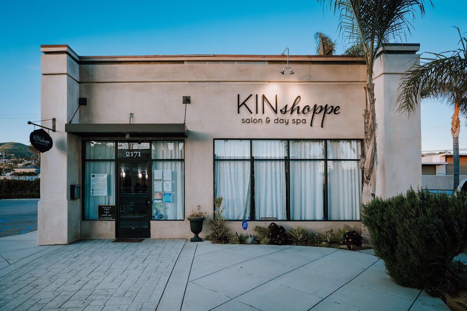 KINshoppe Salon & Day Spa