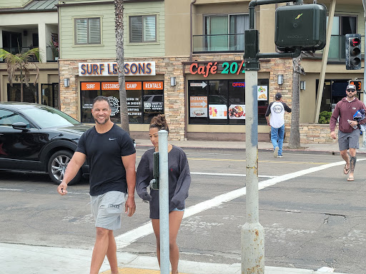 Shopping Mall «Promenade At Pacific Beach», reviews and photos, 2369 Riviera Dr, San Diego, CA 92109, USA