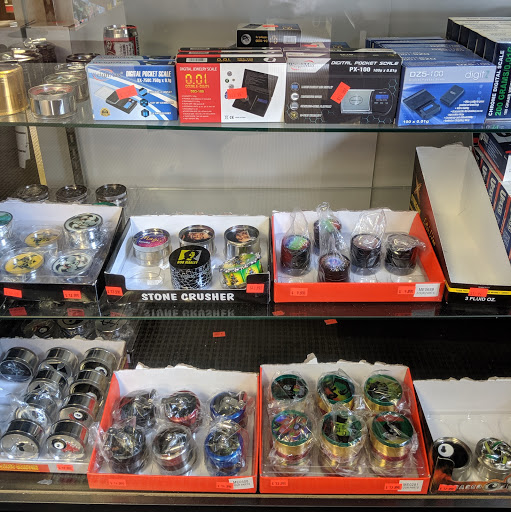 Tobacco Shop «Smokey discount tobacco», reviews and photos, 2316 E Main St, Plainfield, IN 46168, USA