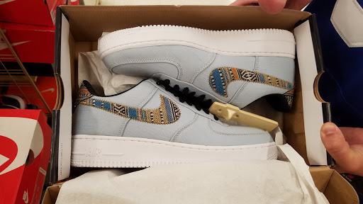 Shopping Mall «Hillcrest Shopping Center», reviews and photos, 1855 E Main St #10, Spartanburg, SC 29307, USA