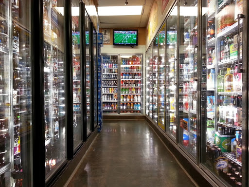 Beer Store «Plaza Market», reviews and photos, 2400 Peck Rd, El Monte, CA 91733, USA