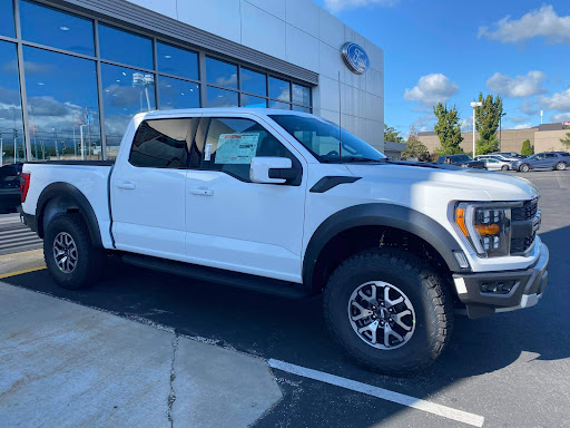 Used Car Dealer «Montrose Ford in Fairlawn», reviews and photos, 3960 Medina Rd, Fairlawn, OH 44333, USA