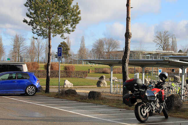 Rezensionen über Parking moto Collège des Rives in Yverdon-les-Bains - Parkhaus