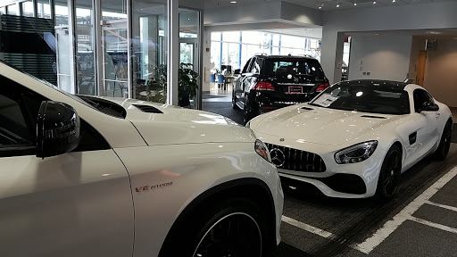 Mercedes Benz Dealer «Mercedes-Benz of Westmont», reviews and photos, 200 E Ogden Ave, Westmont, IL 60559, USA