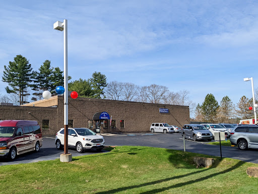Car Dealer «New England Motor Car Company», reviews and photos, 13 River Rd, Hudson, NH 03051, USA