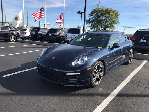 Porsche Dealer «Porsche of Beachwood», reviews and photos, 25855 Chagrin Blvd, Beachwood, OH 44122, USA