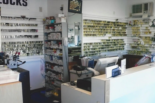 Emergency Locksmith Service «Minnesota Locks», reviews and photos, 1254 S Robert St, West St Paul, MN 55118, USA