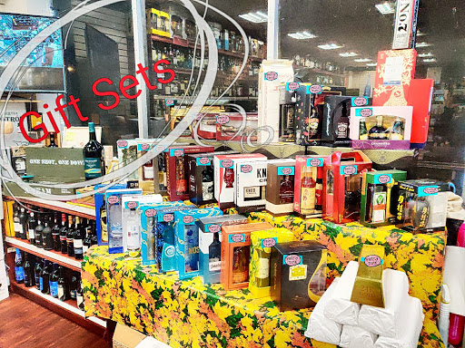 Liquor Store «FAMILY WINES AND LIQUORS», reviews and photos, 88 Guyon Ave, Staten Island, NY 10306, USA