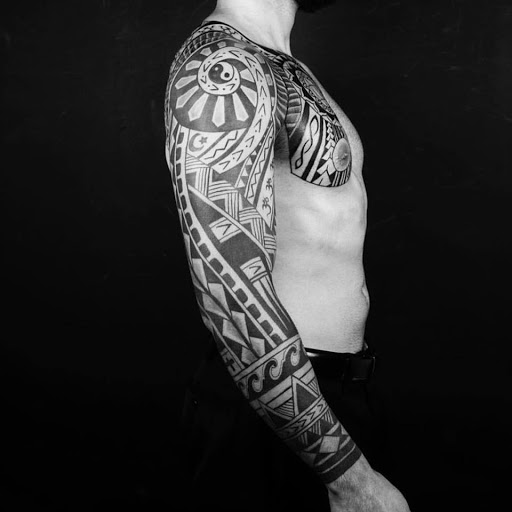 Explore mom name tattoo ideas for guys, creative tattoo ideas in Miami, available at Miami Tattoo & Co Midtown