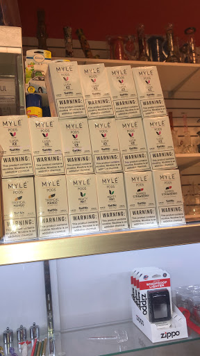 Tobacco Shop «Ipuff Smoke Shop», reviews and photos, 241 Harrison Ave, Garfield, NJ 07026, USA