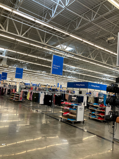 Department Store «Walmart Supercenter», reviews and photos, 7235 Market Pl Dr, Aurora, OH 44202, USA