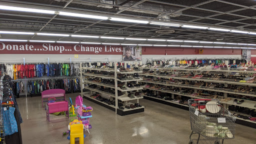 Thrift Store «The Salvation Army Family Store & Donation Center», reviews and photos