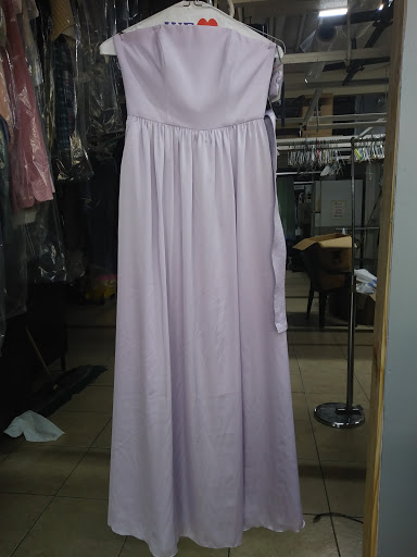 Dry Cleaner «Signature Avenue Cleaners», reviews and photos, 705 Sawdust Rd, Spring, TX 77380, USA