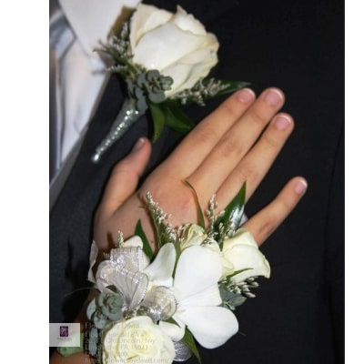 Florist «Flowers by David», reviews and photos, 2048 E Old Lincoln Hwy, Langhorne, PA 19047, USA