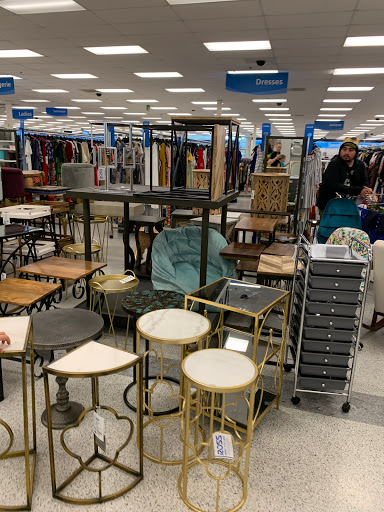 Clothing Store «Ross Dress for Less», reviews and photos, 4711 TX-121, The Colony, TX 75056, USA