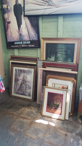 Thrift Store «Bnai Tzedukah Thrift Store», reviews and photos, 203 Sheridan Blvd, Inwood, NY 11096, USA