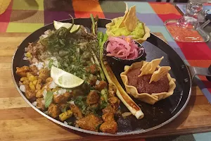 La Cantinflada Cocina Mexicana Paseo Miralvalle image