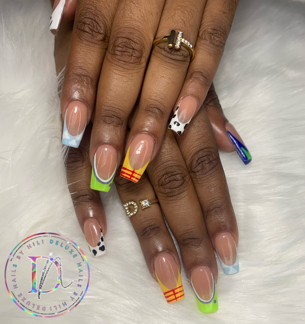 Deluxe Nails By Hili LLC.