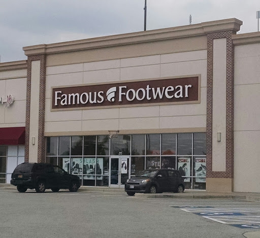 Shoe Store «Famous Footwear», reviews and photos, 3541 Washington Blvd, Baltimore, MD 21227, USA