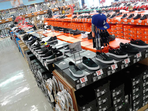 Shoe Store «Shoe City - Arrow Highway», reviews and photos, 20600 E Arrow Hwy, Covina, CA 91724, USA