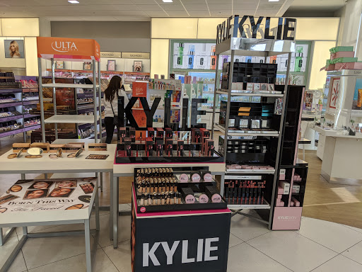 Cosmetics Store «Ulta Beauty», reviews and photos, 5650 Cottle Rd #20, San Jose, CA 95123, USA