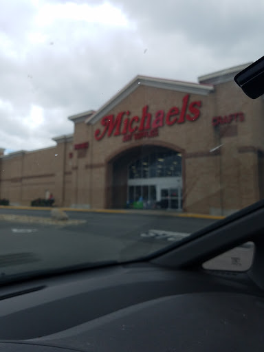 Craft Store «Michaels», reviews and photos, 9051 Columbus Pike, Lewis Center, OH 43035, USA