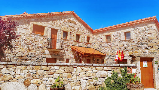 Hotel rural El Quinto Pino C. Carretera, 4, 49514 Pino del Oro, Zamora, España