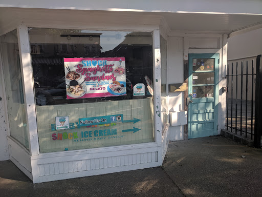 Frozen Yogurt Shop «Shock Ice Cream & Dessert Cafe», reviews and photos, 99 Main St, Westhampton Beach, NY 11978, USA