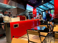 Atmosphère du Restaurant Burger & Fries à Paris - n°1