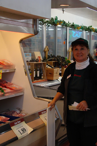 Grocery Store «JC Market Thriftway», reviews and photos, 107 North Coast Highway, Newport, OR 97365, USA