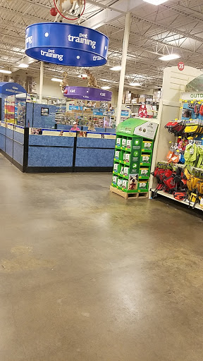 Pet Supply Store «PetSmart», reviews and photos, 5214 Blanche Moore Dr, Corpus Christi, TX 78411, USA