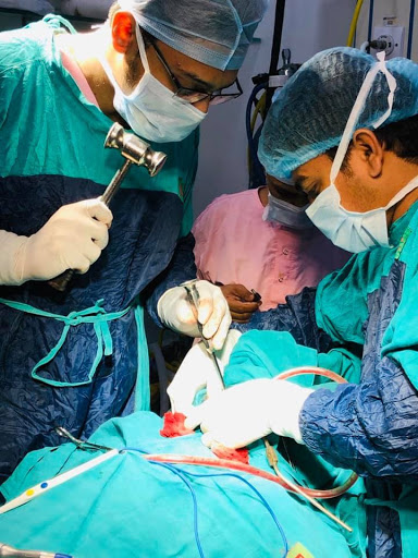 Dr. Tarpit bhargava-M.D.S,FOI-Best Oral and maxillofacial surgeon