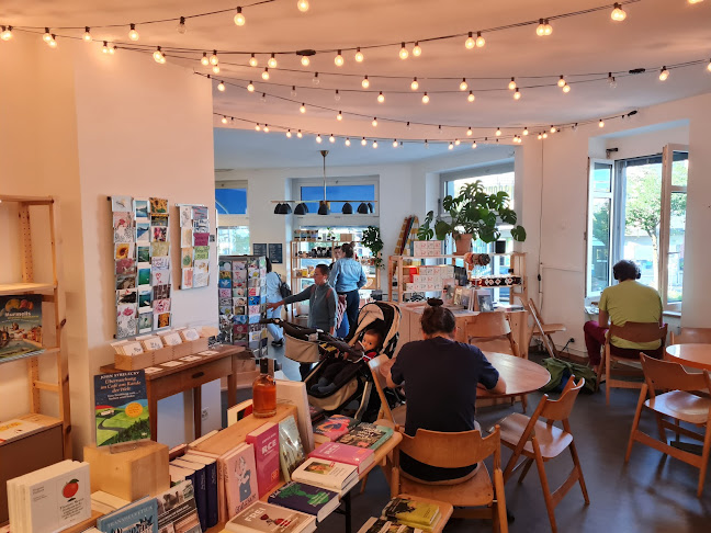 Rezensionen über Ladencafé Chez Nous in Zürich - Buchhandlung