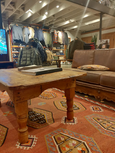 Clothing Store «Patagonia Santa Monica», reviews and photos, 1344 4th St, Santa Monica, CA 90405, USA