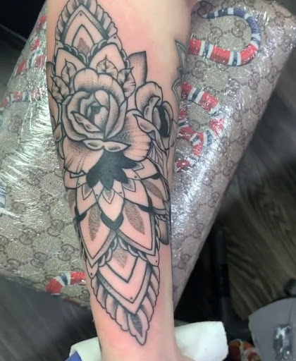 Explore easy tattoo ideas for women, creative tattoo ideas in Bridgeport, available at Breaking skin tattoo and body piercing