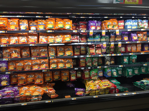 Grocery Store «Kroger Marketplace», reviews and photos, 4915 Dixie Hwy, Louisville, KY 40216, USA