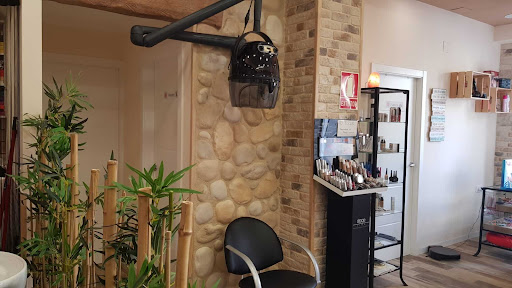 Peluquería y Estética Maricielo Galán en Granada, Granada