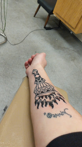 Tattoo Shop «Electric Arrow Tattoo», reviews and photos, 339 Smithtown Blvd, Ronkonkoma, NY 11779, USA