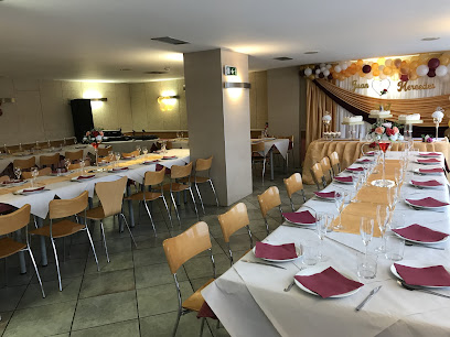 Iruñaberri Restaurante - Av. de Pío XII, 7, 31007 Pamplona, Navarra, Spain