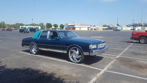 Hardware Store «Harbor Freight Tools», reviews and photos, 2487 S Seneca St, Wichita, KS 67217, USA