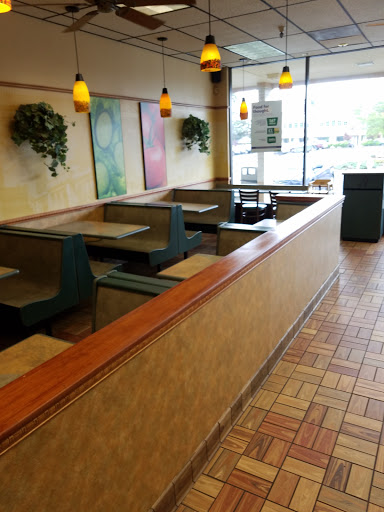 Restaurant «SUBWAY®Restaurants», reviews and photos, 1006 N Springbrook Rd, Newberg, OR 97132, USA