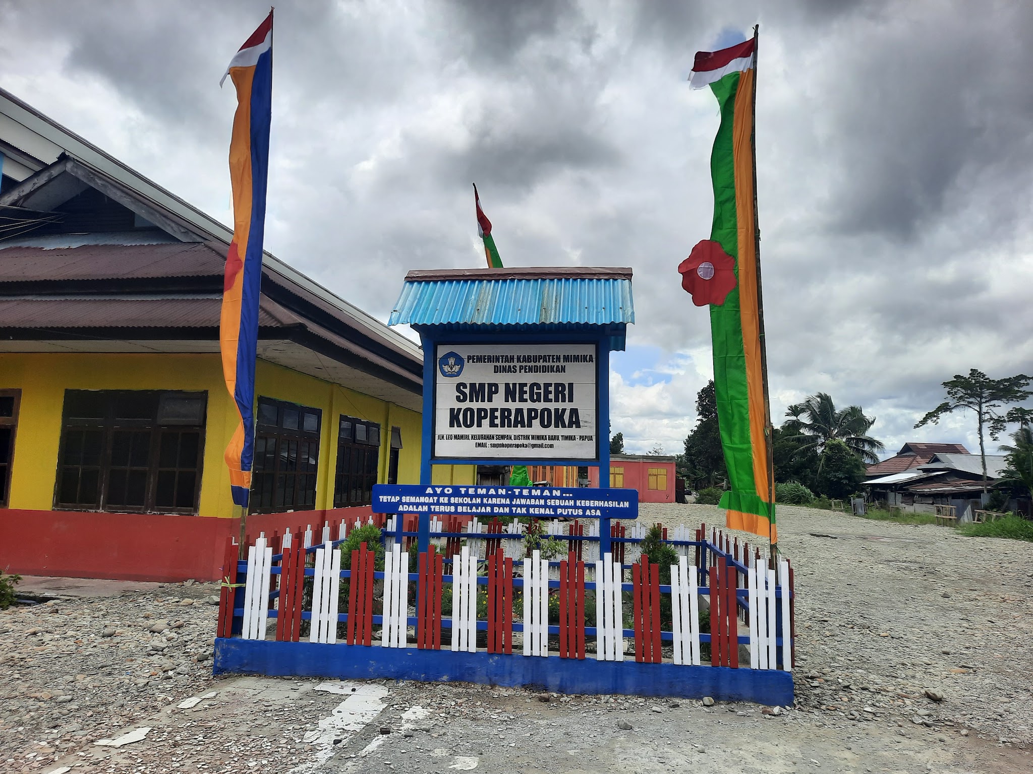 Foto SMP  Negeri Koperapoka, Kab. Mimika